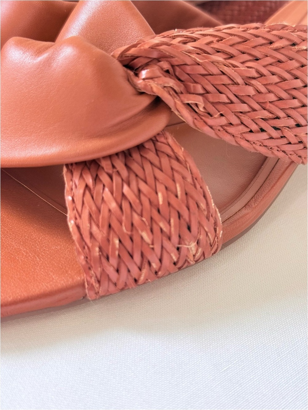 Vince Camuto x Laura Beverlin Braided Leather Block Heel Slides Size 9.5 - Picture 5 of 9